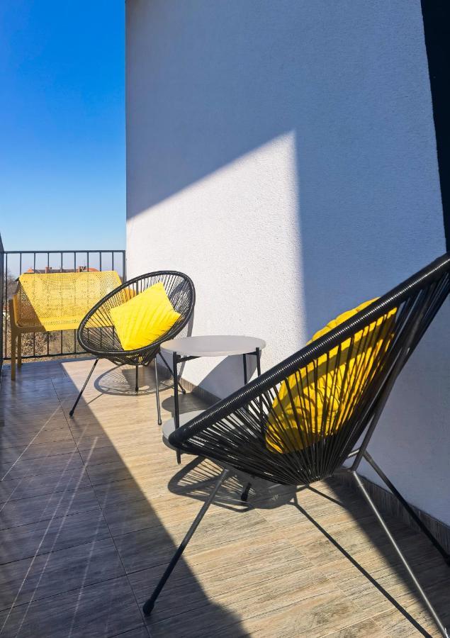 Apartament Loft Studio Airport Blisko Lotniska Zarembowicza Lotnisko Breslau Exterior foto